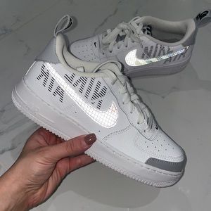 Nike Air Force 1 lv8